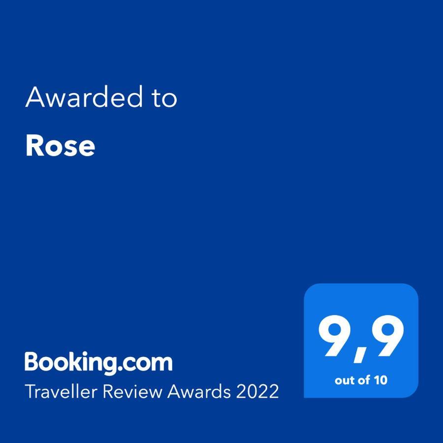 Appartamento Rose Kaštela Esterno foto