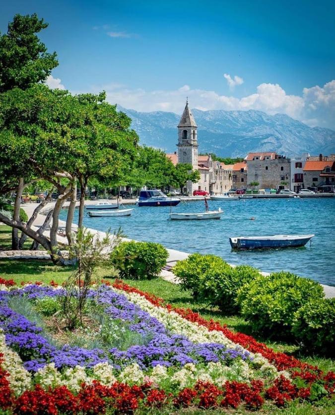Appartamento Rose Kaštela Esterno foto